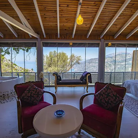 Yediburunlar Lighthouse Boutique And Restaurant Casa de hóspedes 5*